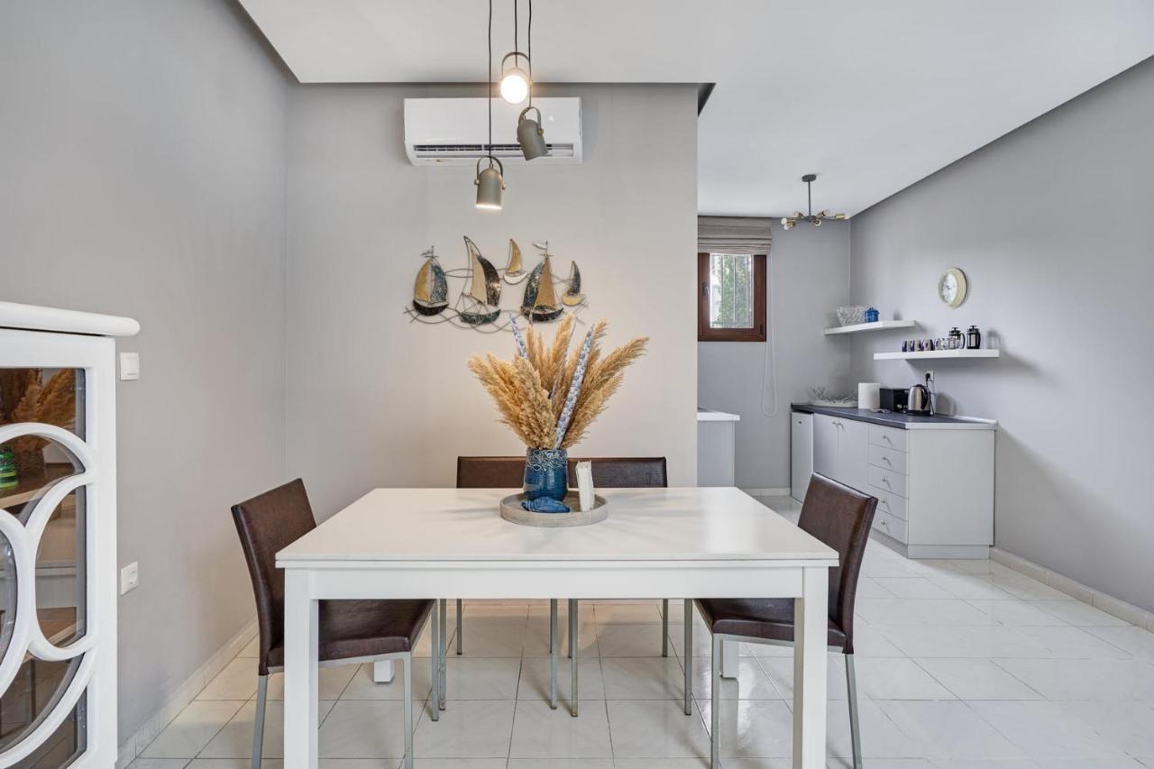 Old Town Luxury Velvet Apartment Rhodes City ภายนอก รูปภาพ