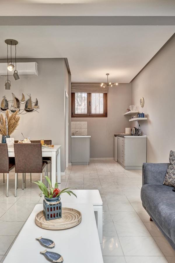 Old Town Luxury Velvet Apartment Rhodes City ภายนอก รูปภาพ